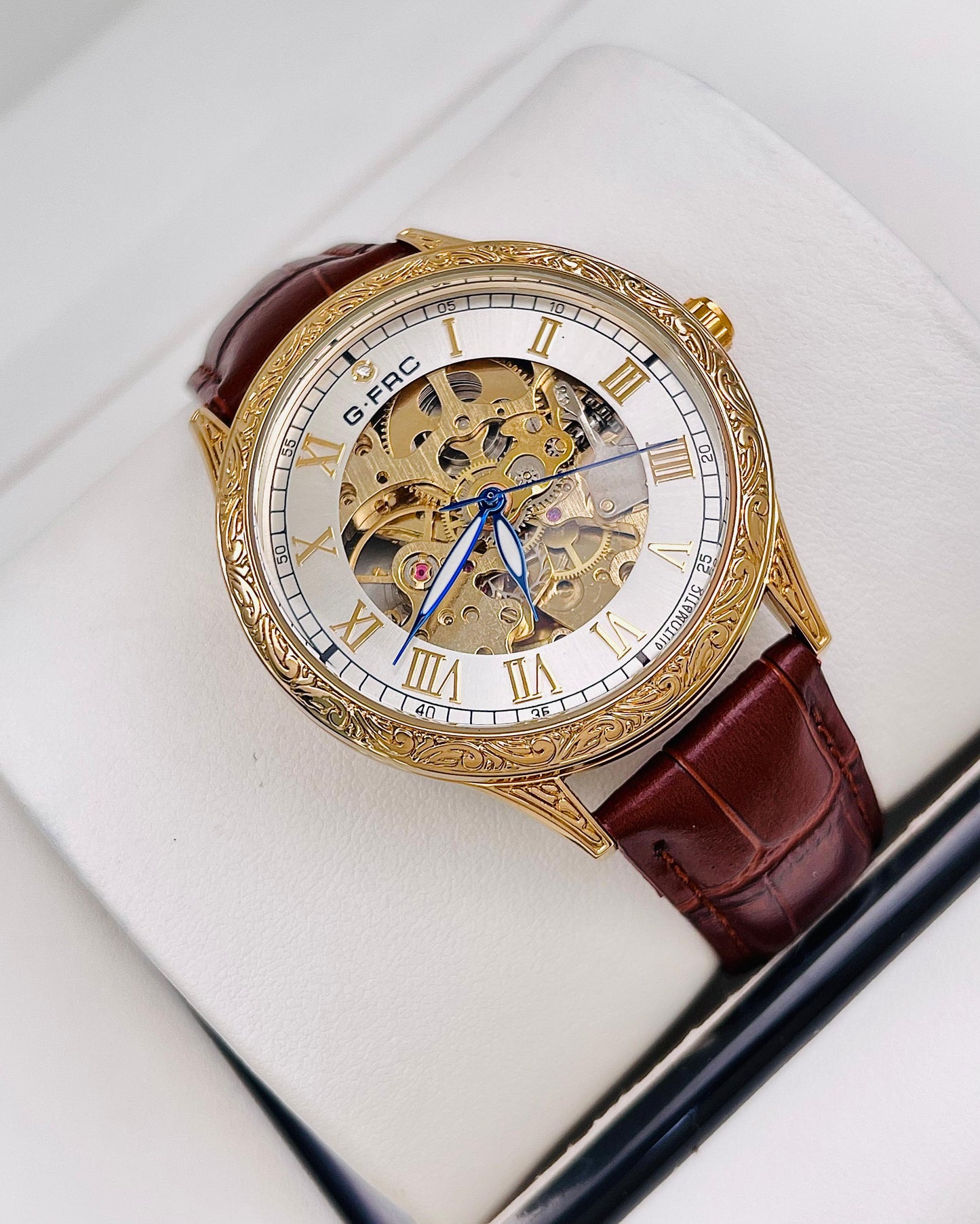 Noir Monarch – Automatic Skeleton Edition