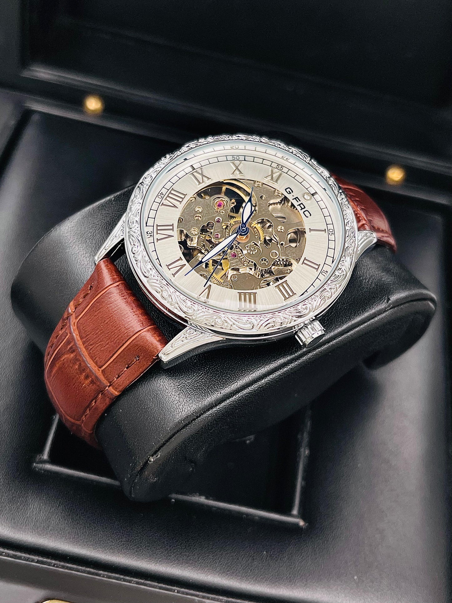 Noir Monarch – Automatic Skeleton Edition
