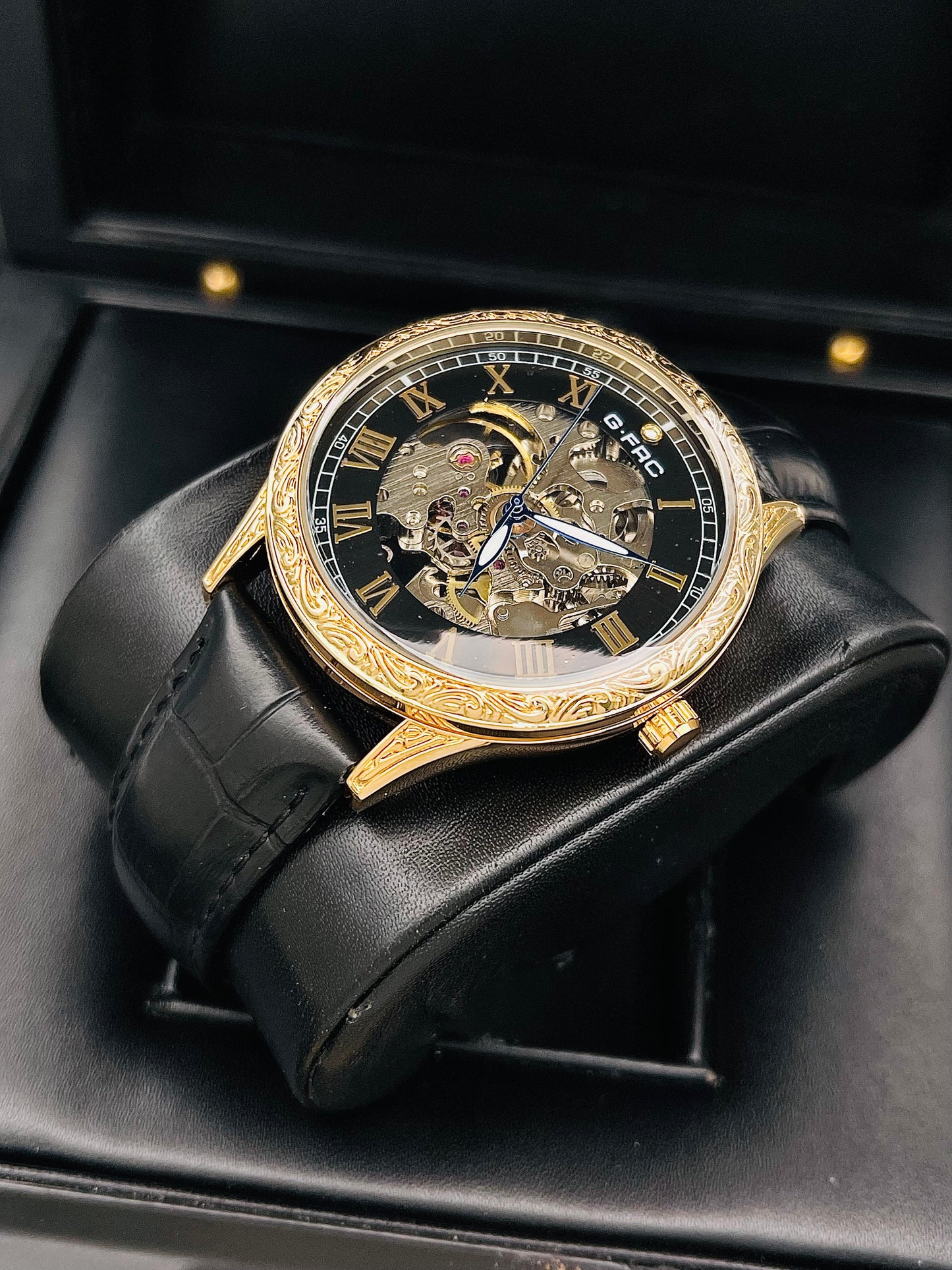 Noir Monarch – Automatic Skeleton Edition